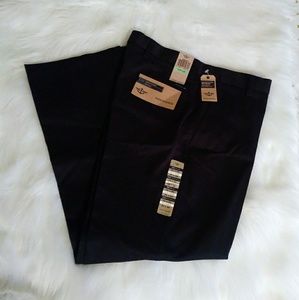 Dockers 34/29 Straight Fit Flat Front Black Pants